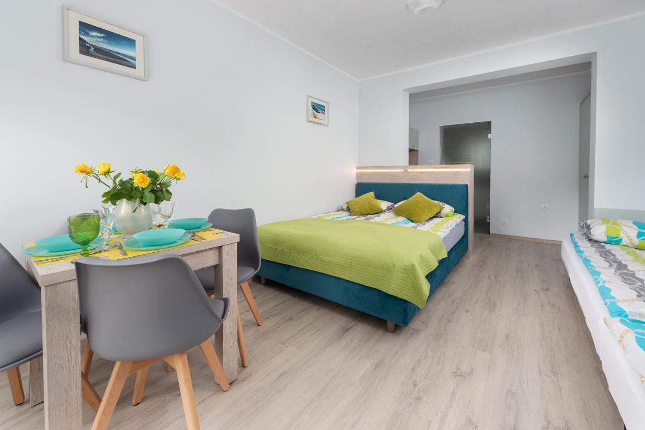 Roza Baltyku - Apartamenty I Pokoje A Debki Esterno foto