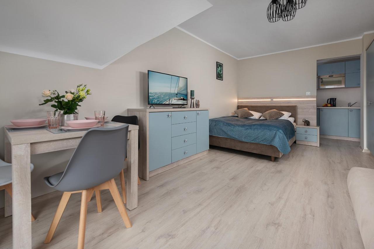 Roza Baltyku - Apartamenty I Pokoje A Debki Esterno foto